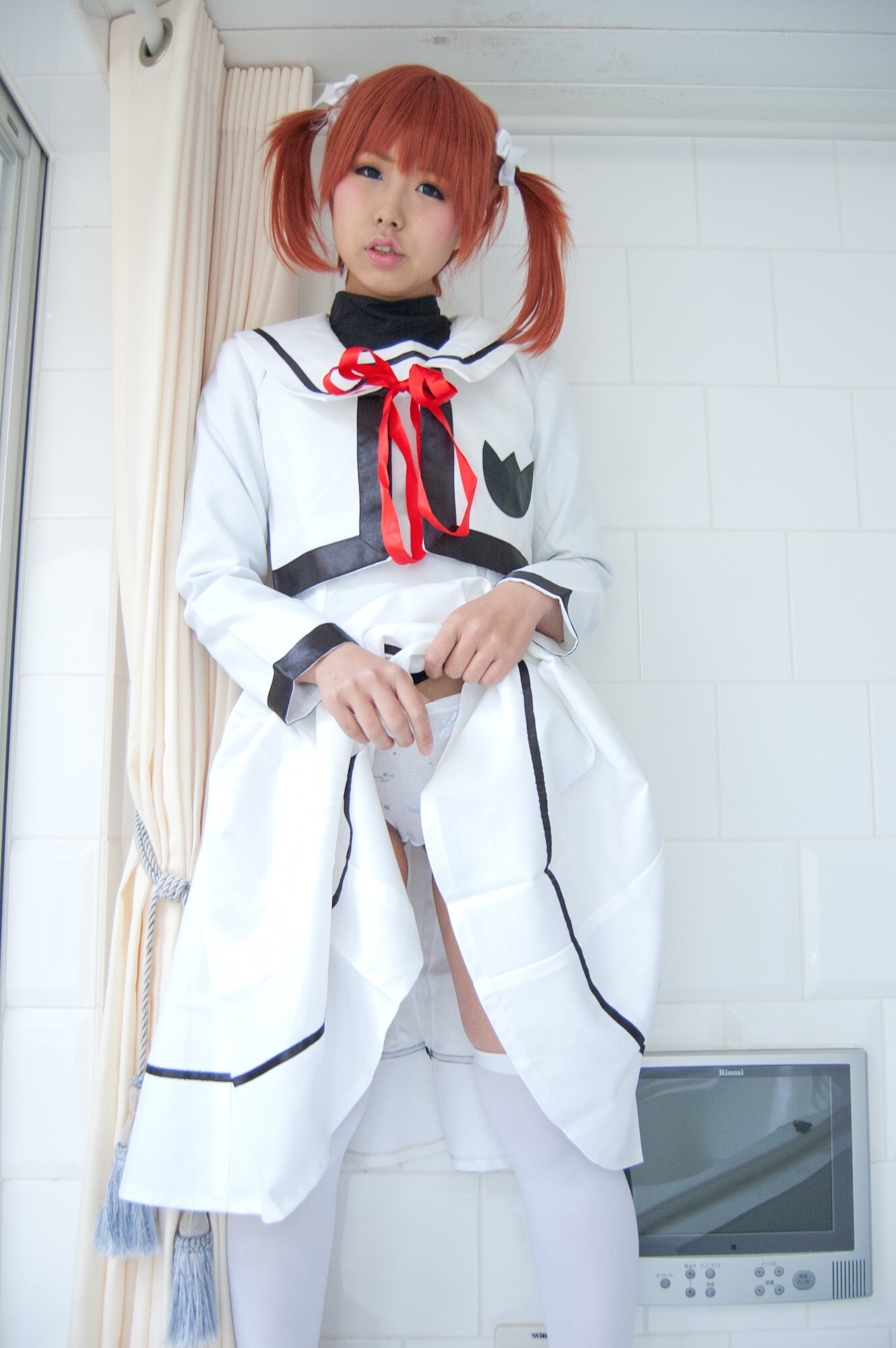 [Cosplay]  Hot Maho Shojo Lyrical Nanoha 1